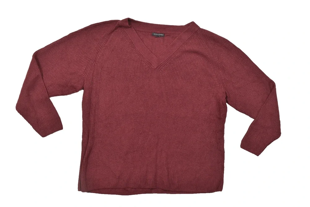 Banana Republic XL Burgundy Red V-Neck Ribbed Knit Wool Blend Pullover Sweater